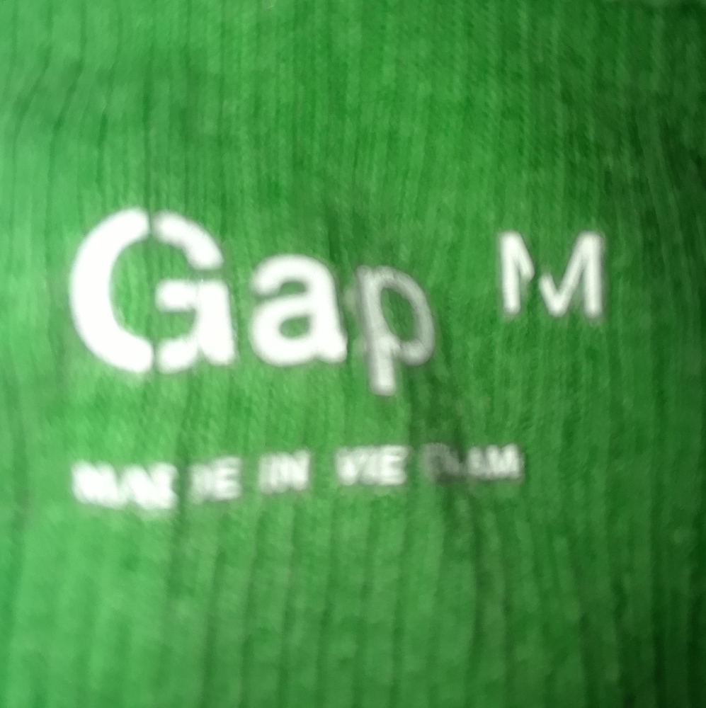 Gap green long sleeve